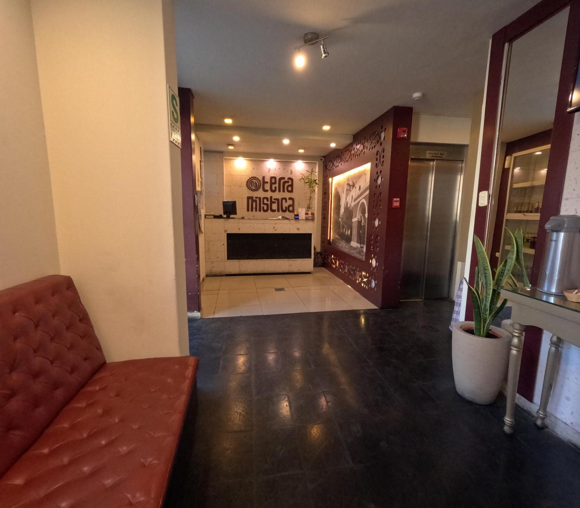 Hotel Terramistica - Monasterio 3*